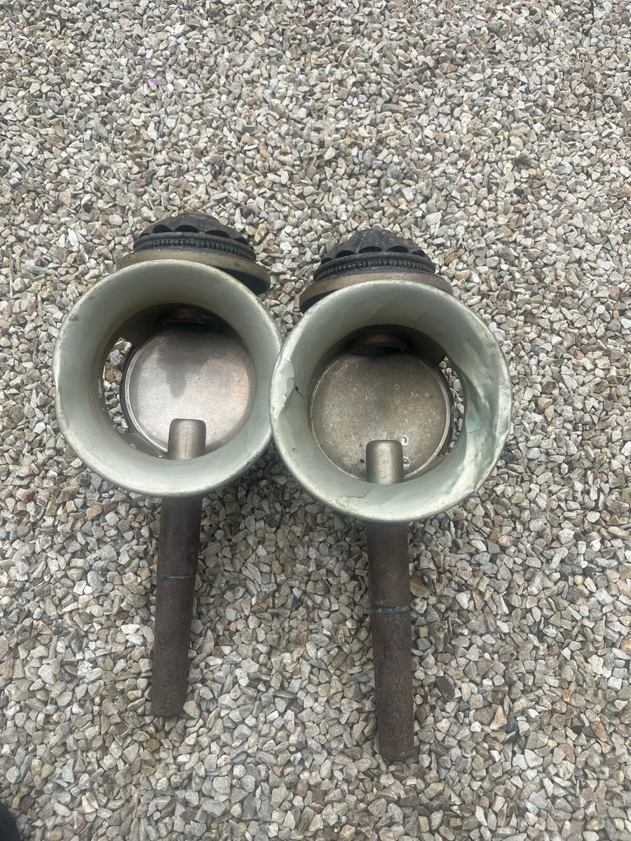 3 Antique Carriage Lamps - Image 3