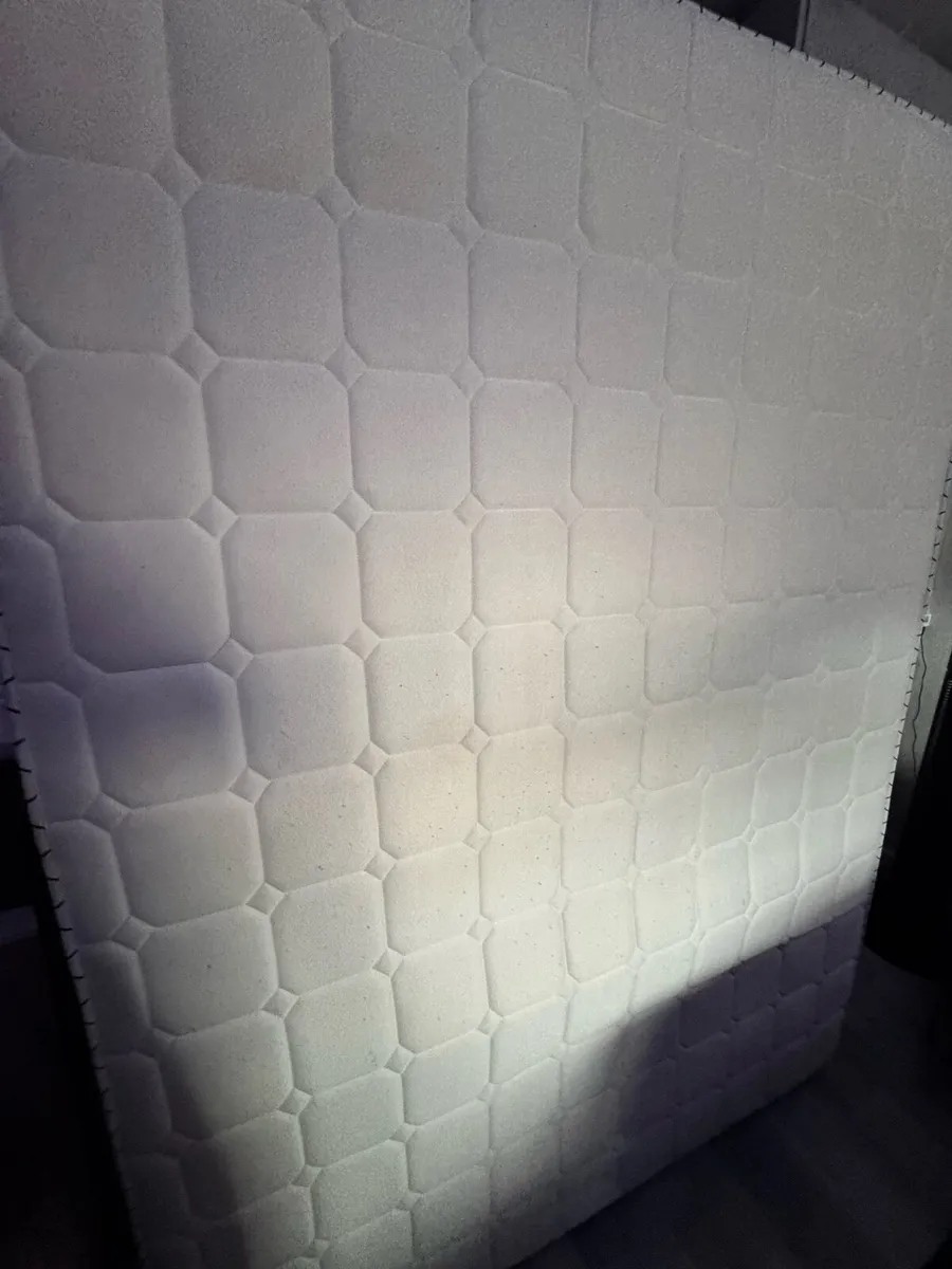 King size Mattress - Image 1