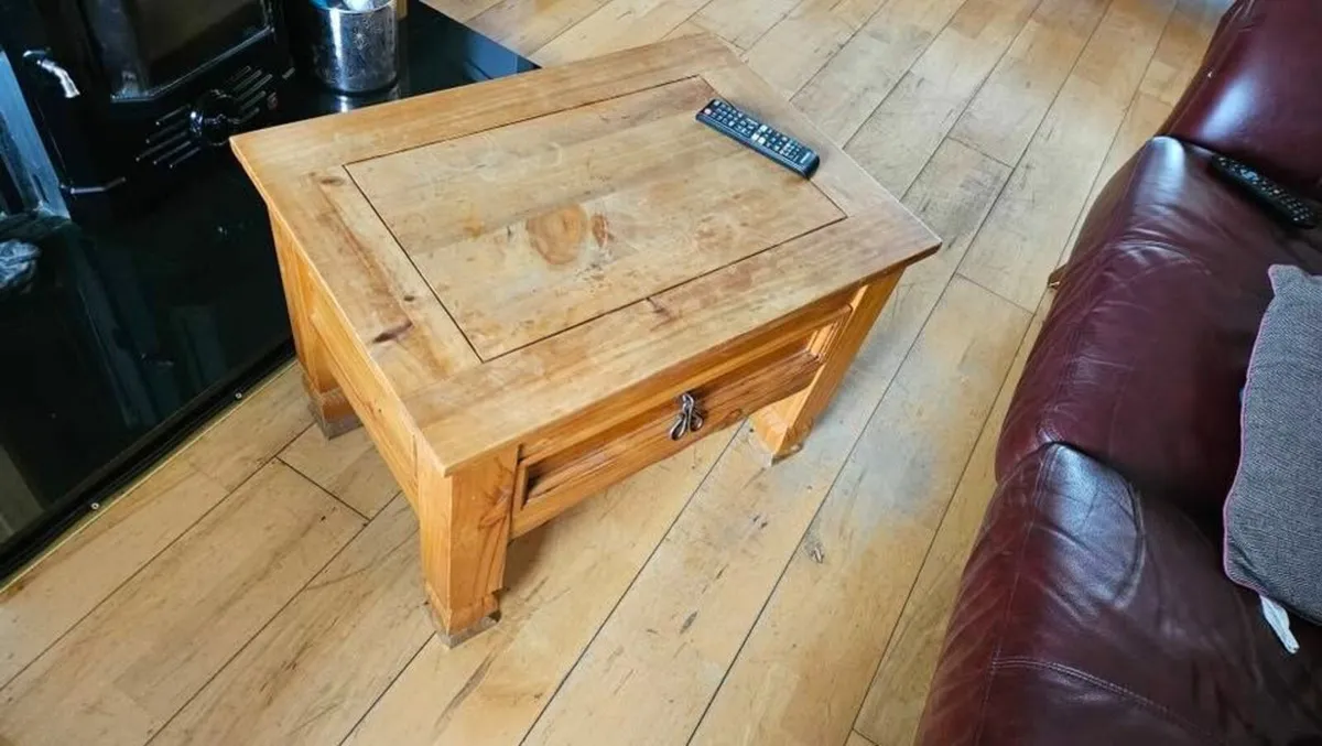 Solid wood Coffee table