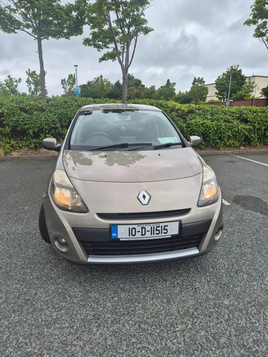 Renault Clio 2010 TomTom Edition - Image 1