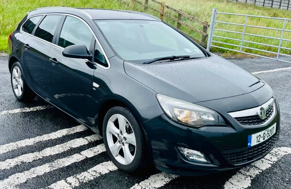 2012 VAUXHALL ASTRA DIESEL ESTATE - Image 1