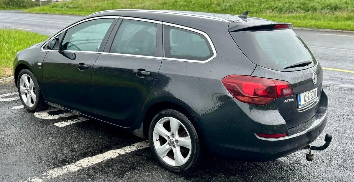 2012 VAUXHALL ASTRA DIESEL ESTATE - Image 3