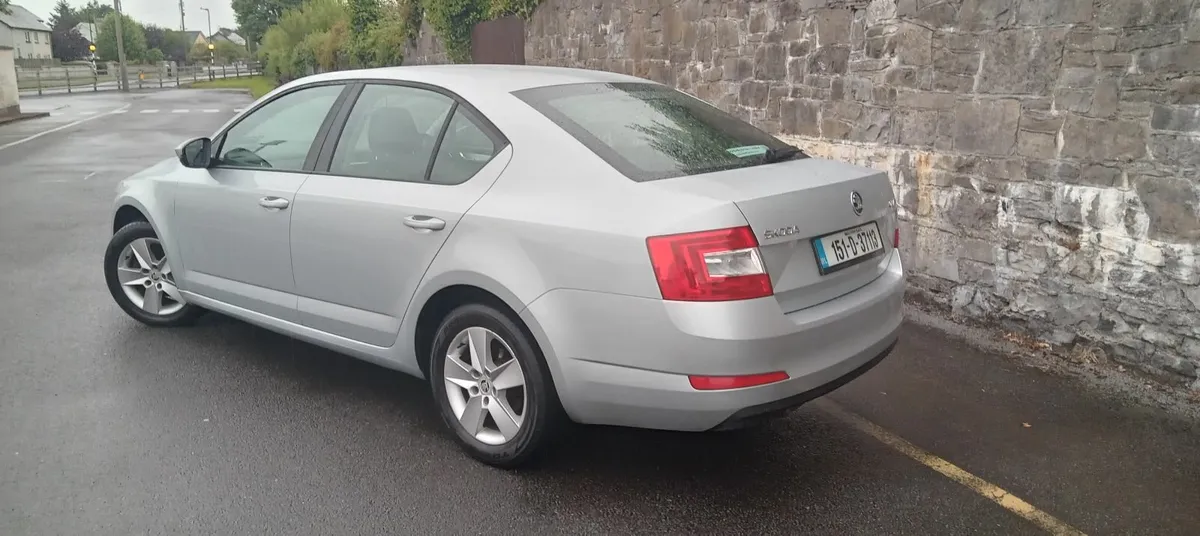 Skoda Octavia 2015 - Image 3