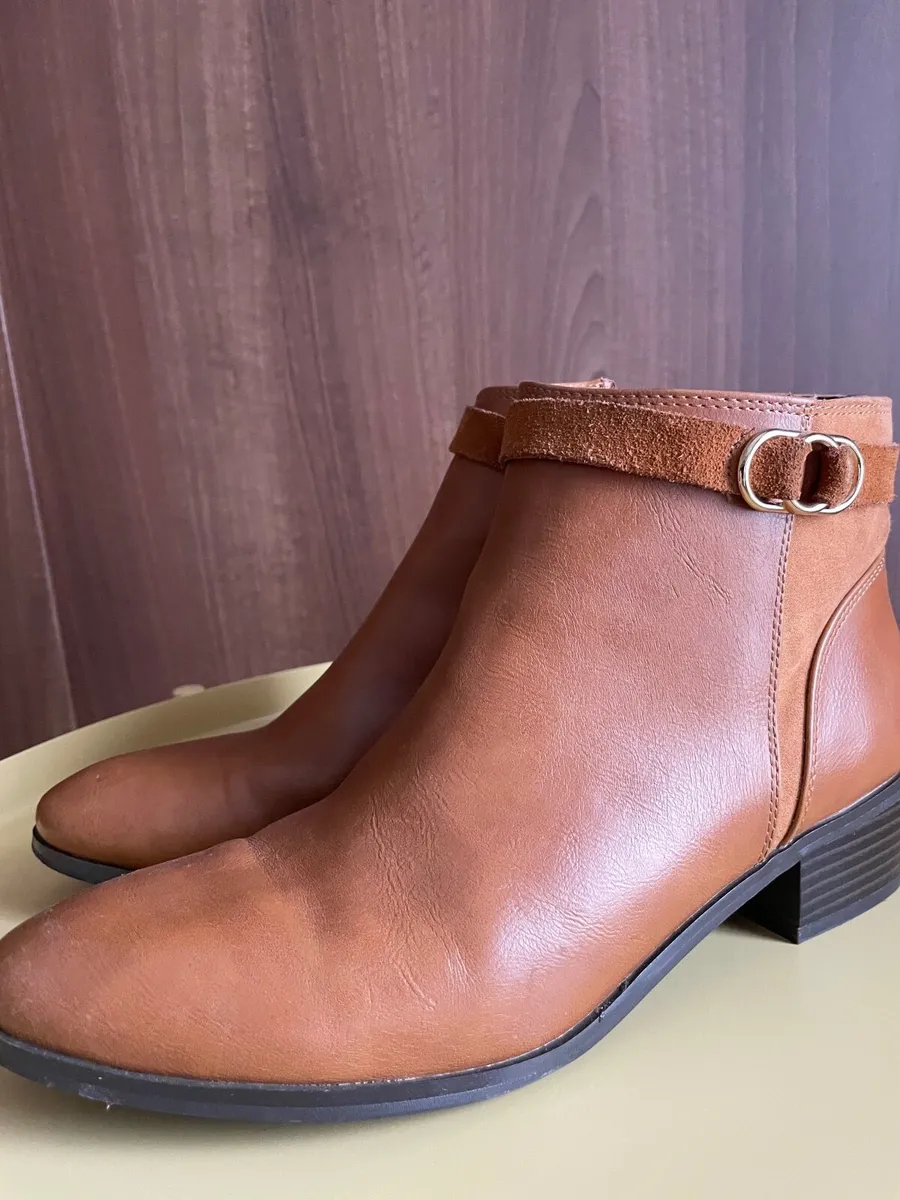 Ladies tan ankle boots - Image 3