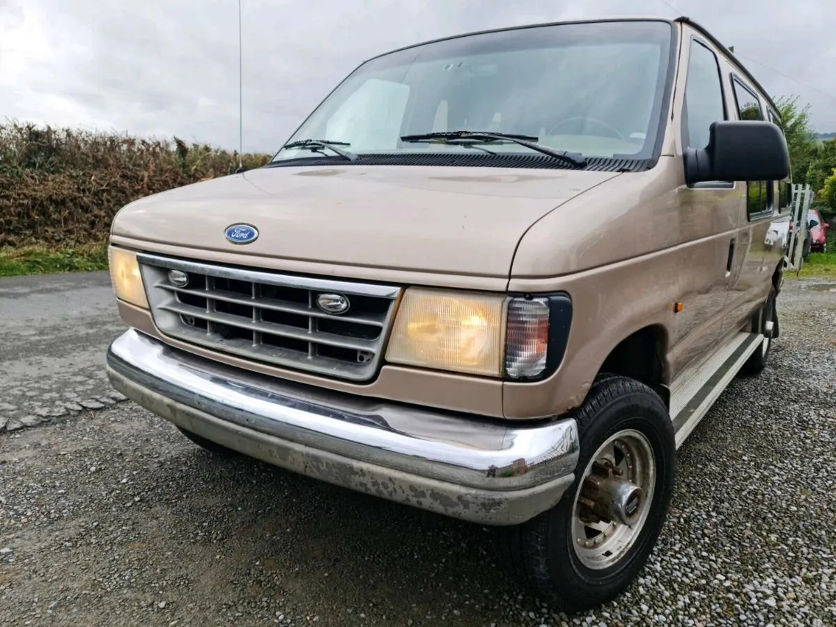 Ford Econoline - Image 1
