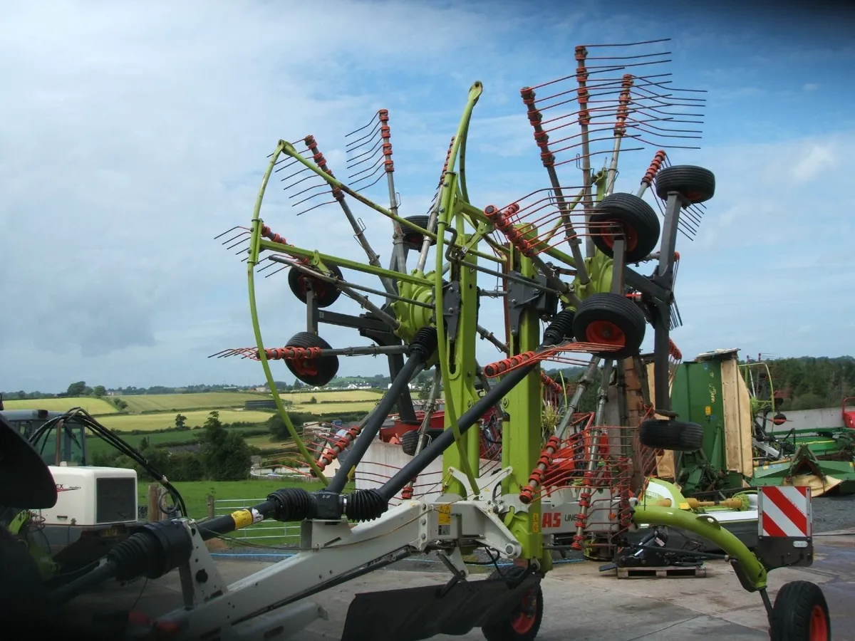 2020 Claas 2700 rake - Image 1