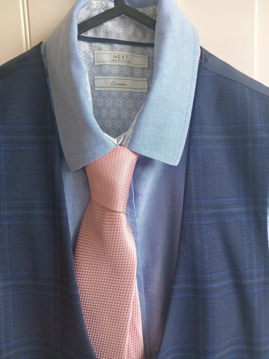Communion/Occasion Wear for Boys Ages 9 & 10 years - Image 4