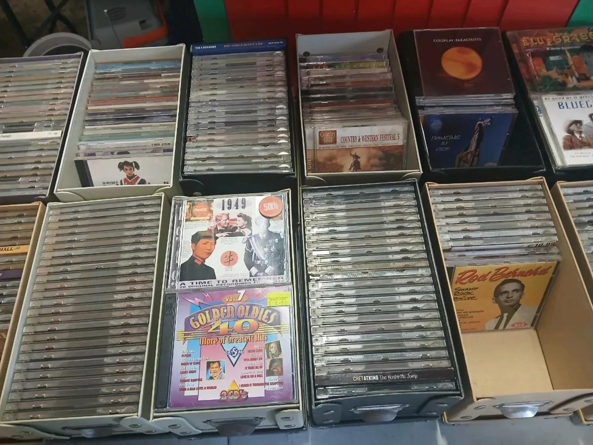 Music cds - Image 3