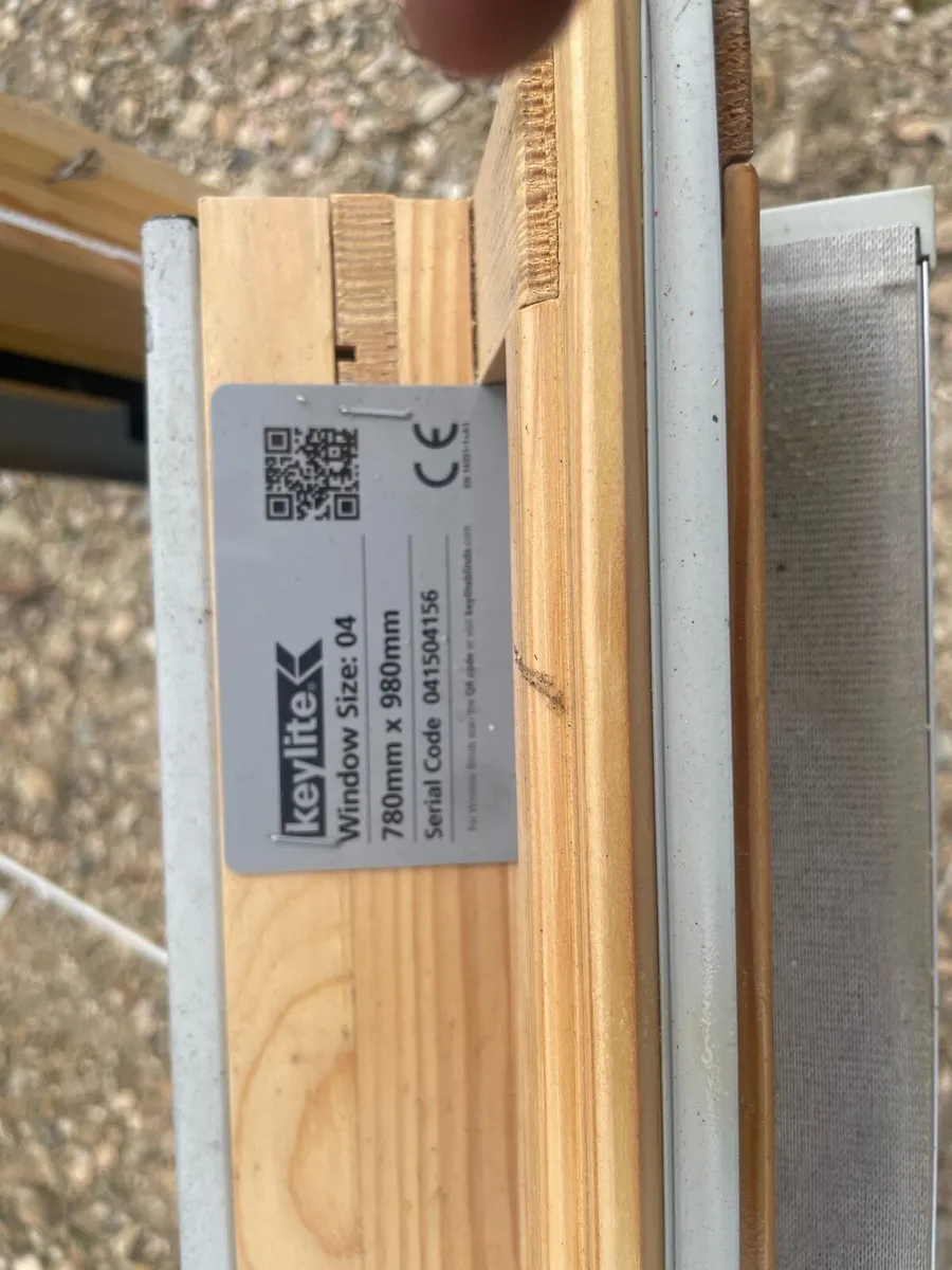 2 keylite windows - Image 4