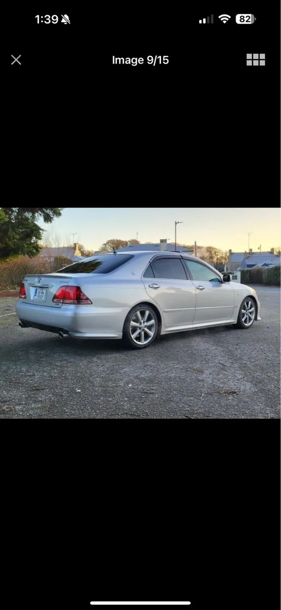 Toyota Crown - Image 1