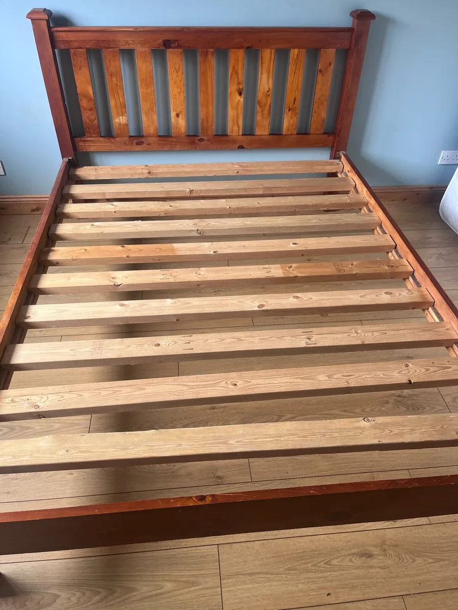 Kind size Bed frame - Image 1