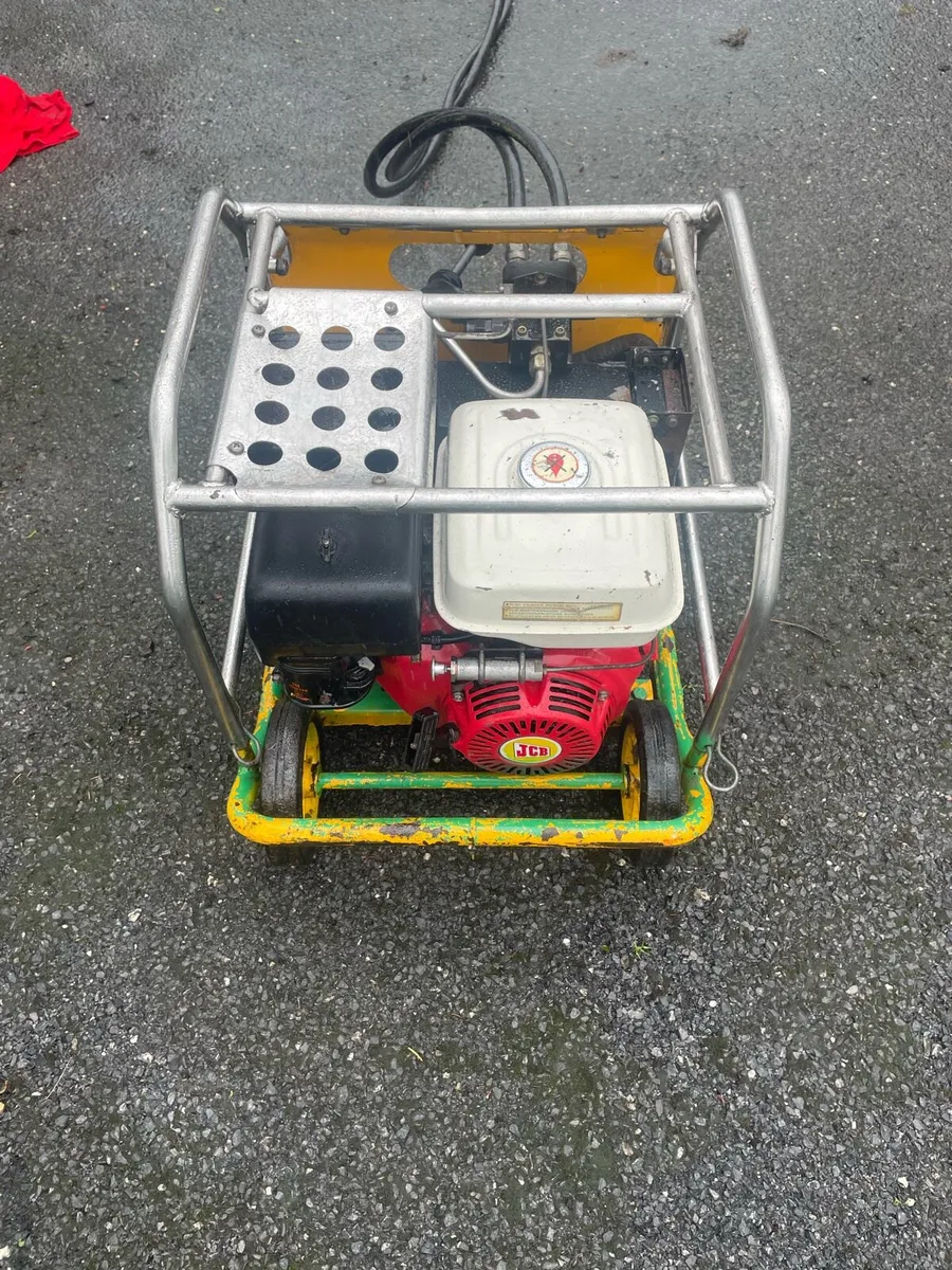 Jcb power pack - Image 2