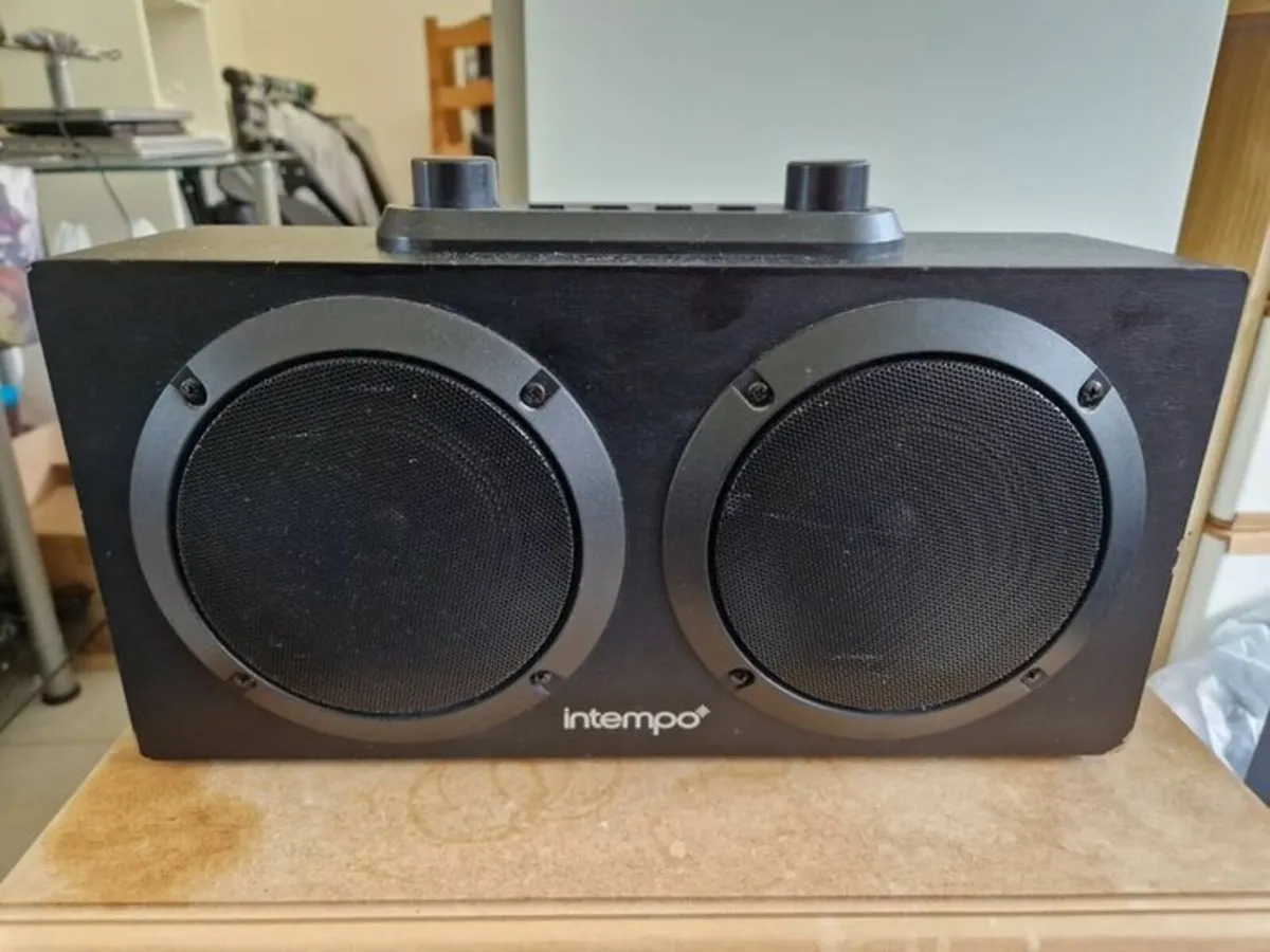 Intempo Wireless Bluetooth Speaker - Image 4