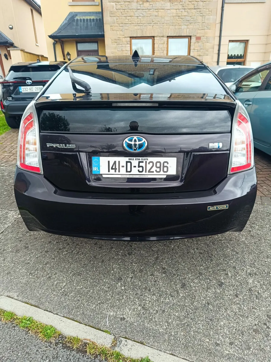 Toyota prius 2014 Fresh import New NCT - Image 2