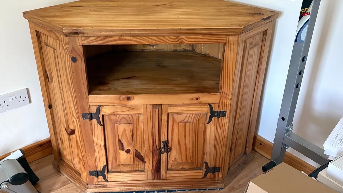 Furniture - Image 3