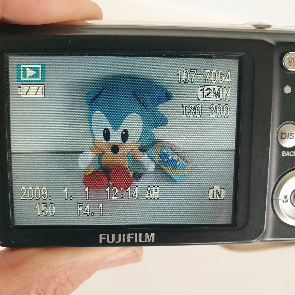 Fujifilm Finepix J38 digital camera NO charger - Image 3