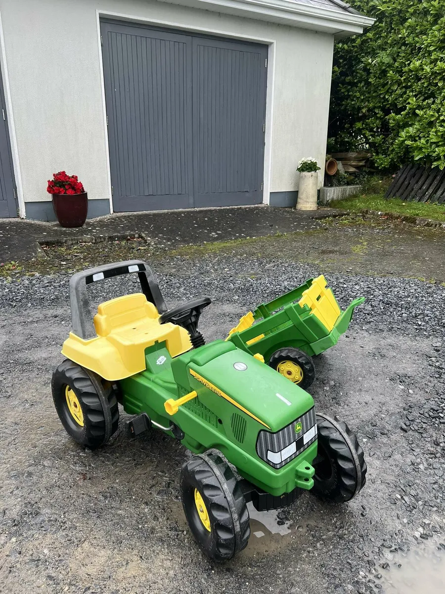 Rolly toys kid's John Deere tractor - Image 1