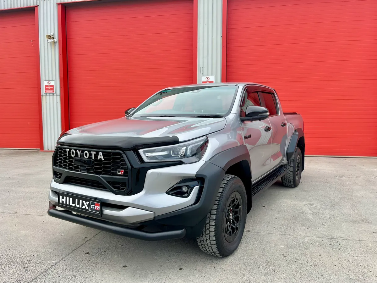 2025 Toyota Hilux GR Sport IllI - Image 1