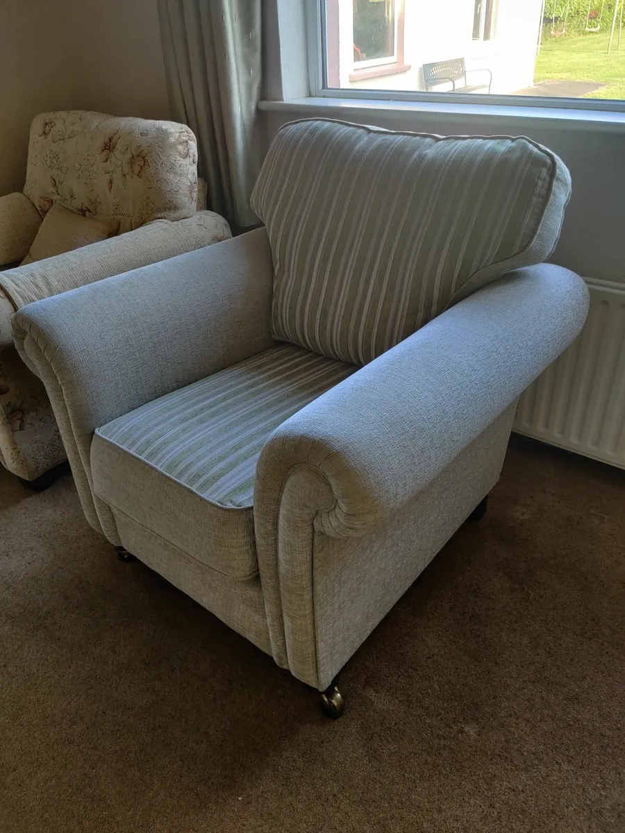 Armchairs & Sofa - Image 4
