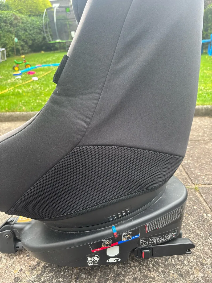 Joie car seat - Image 3