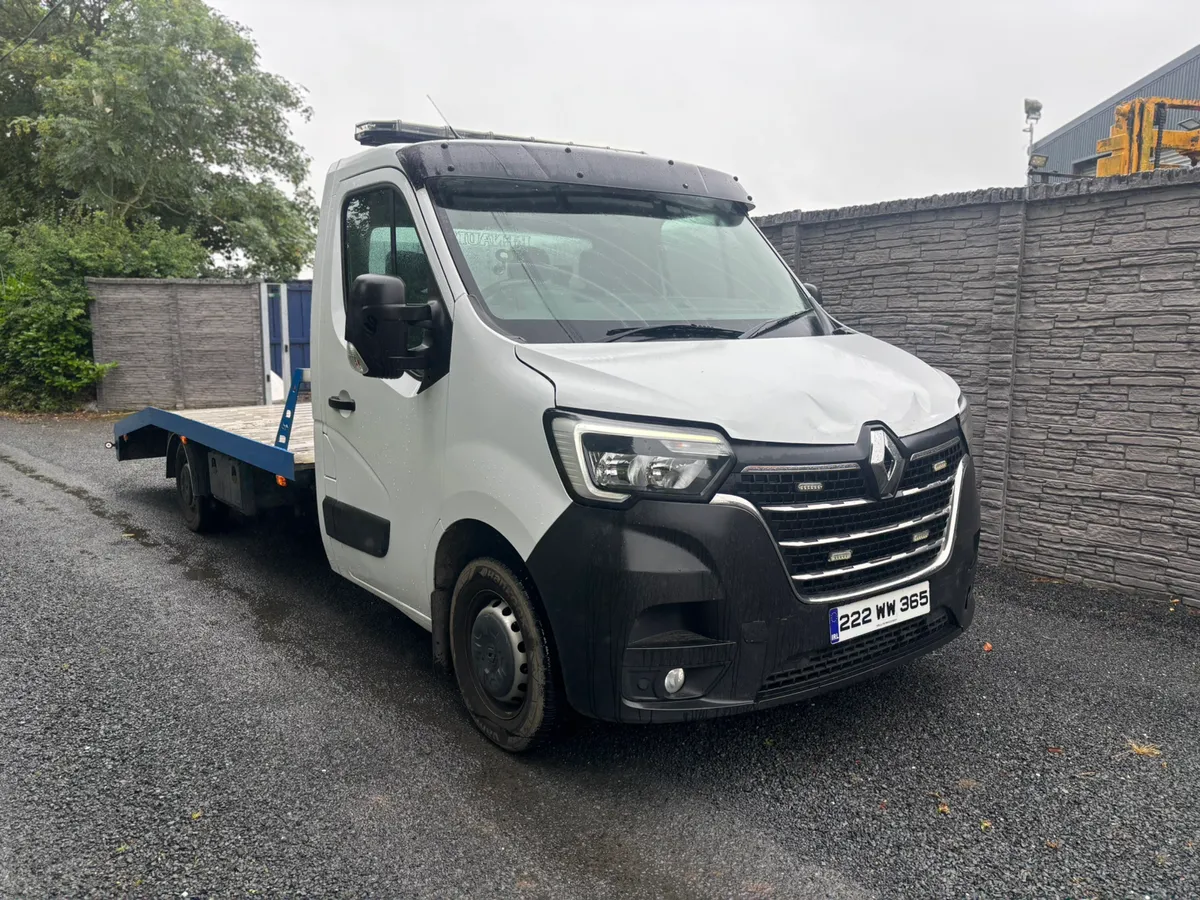 2022 Renault Recovery - Image 1