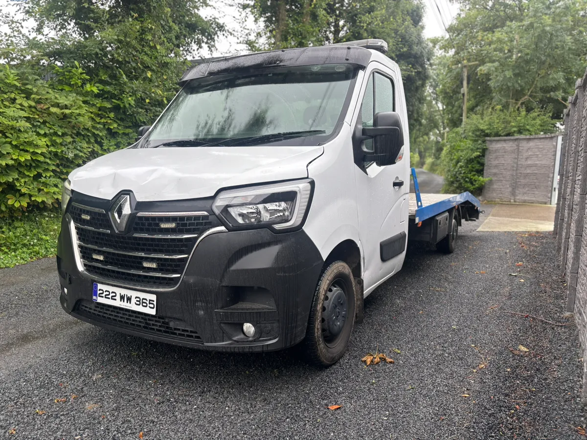 2022 Renault Recovery - Image 2