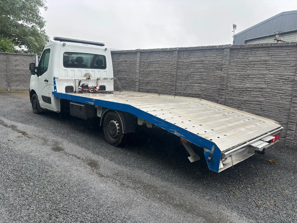2022 Renault Recovery - Image 4