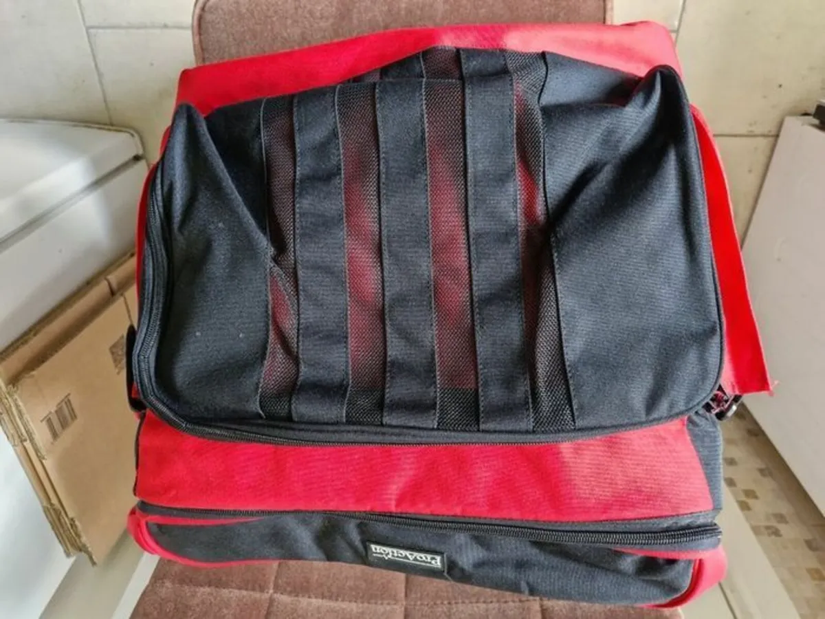 ProAction Sports Rucksack Bag with Inner Lining - Image 4