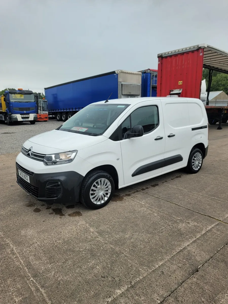 2021 Citroen Berlingo diesel van - Image 1