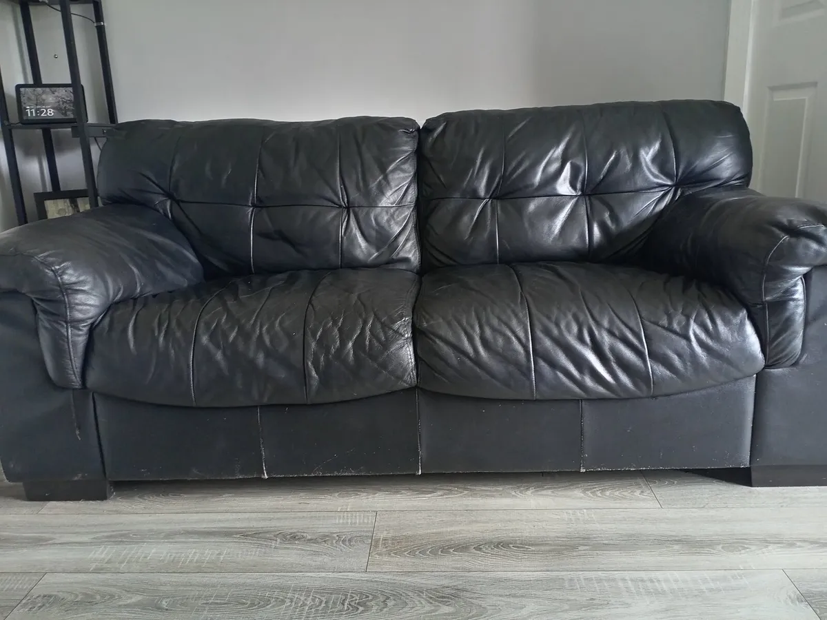 2 seater + armchair - Image 1