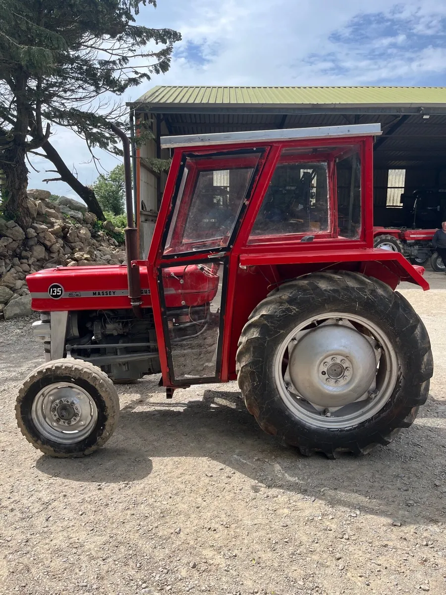 Massey Ferguson 135 - Image 1