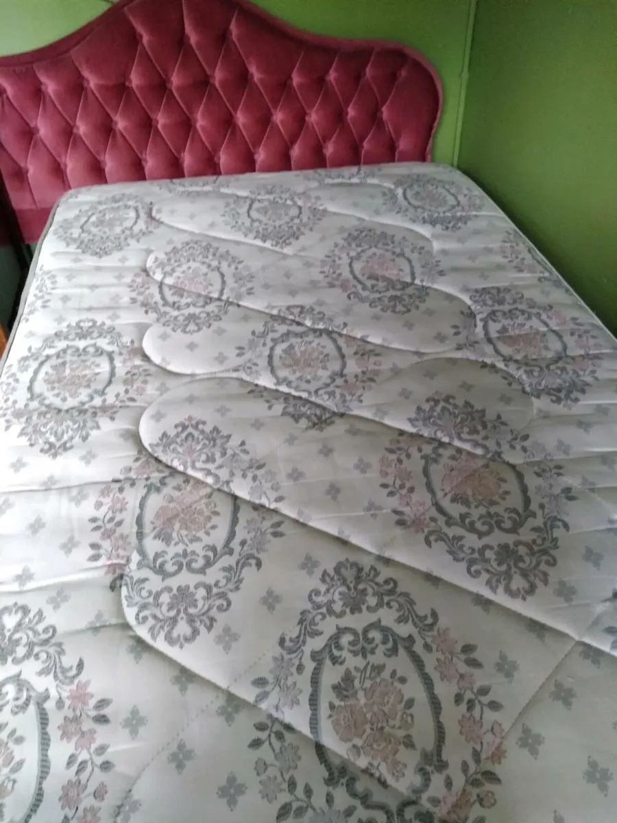Bed 3ft 6 in - Image 3