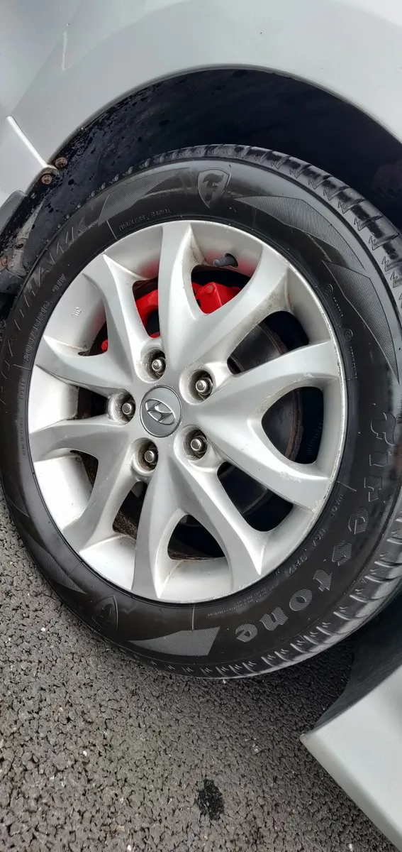 Hyundai i30 CRDI 2011 - Image 4