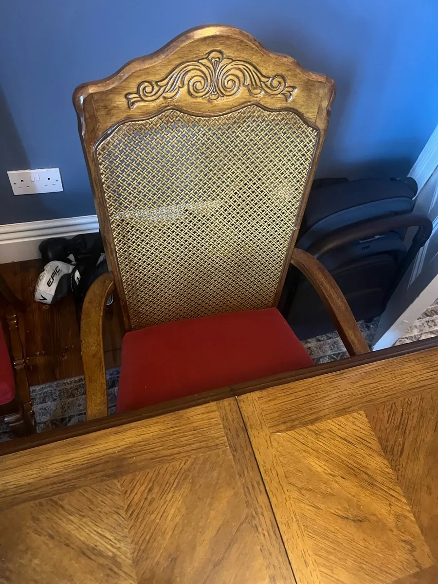 Dining table and six chairs - Image 4