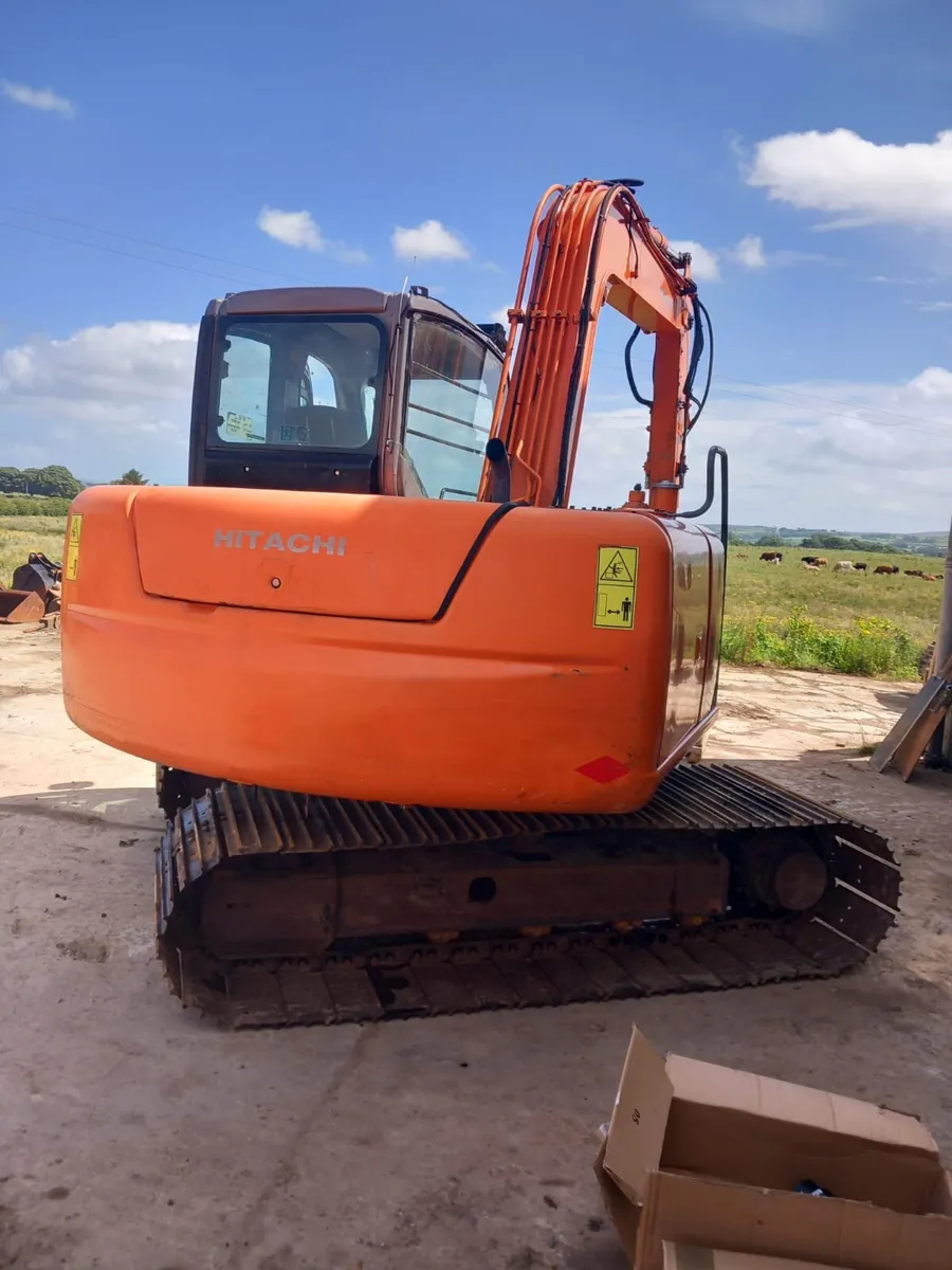 excavator - Image 2