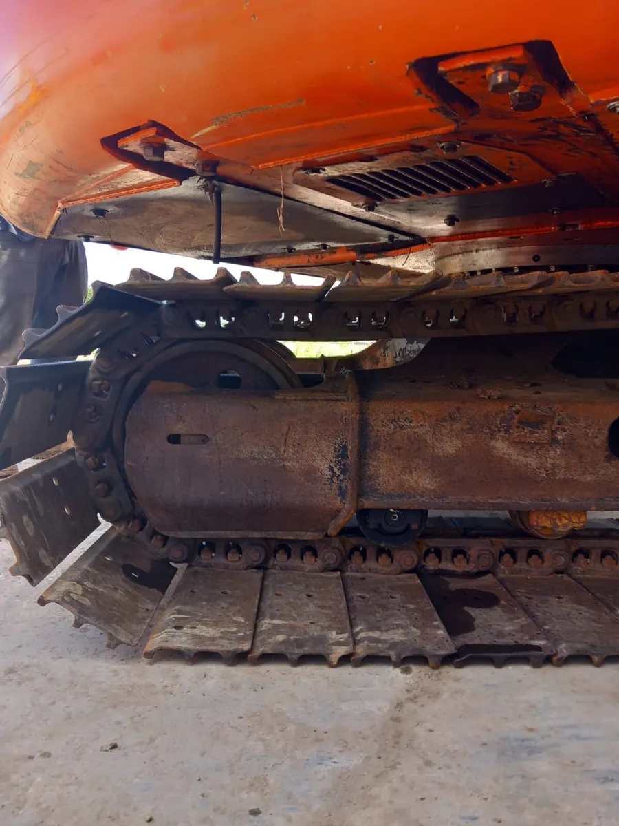 excavator - Image 4