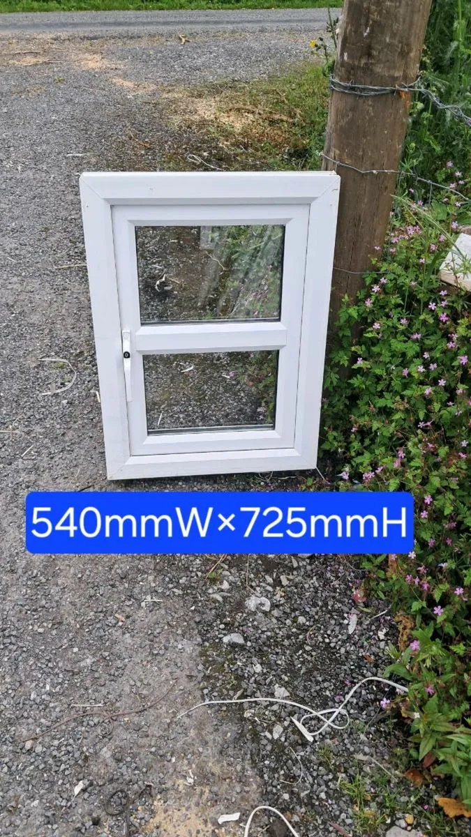 SELECTION OF PVC WINDOWS - Image 4