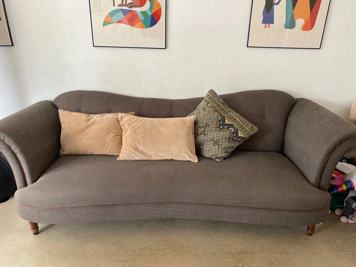 Couch - DFS - Image 1