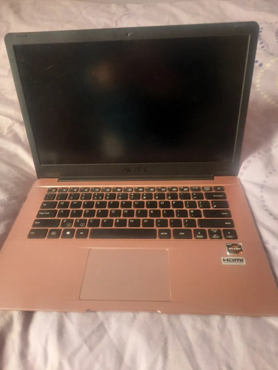 Laptop - Image 2