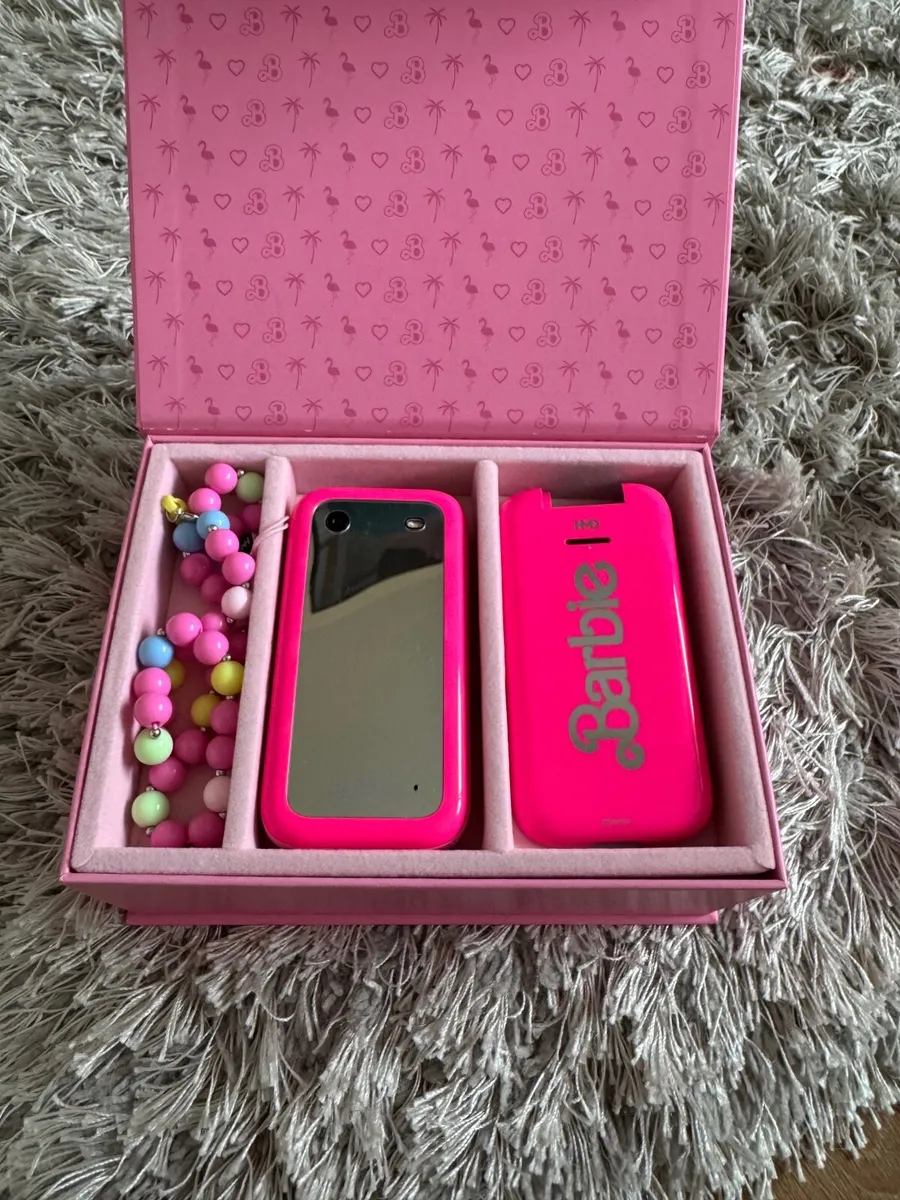 Phone - Image 1
