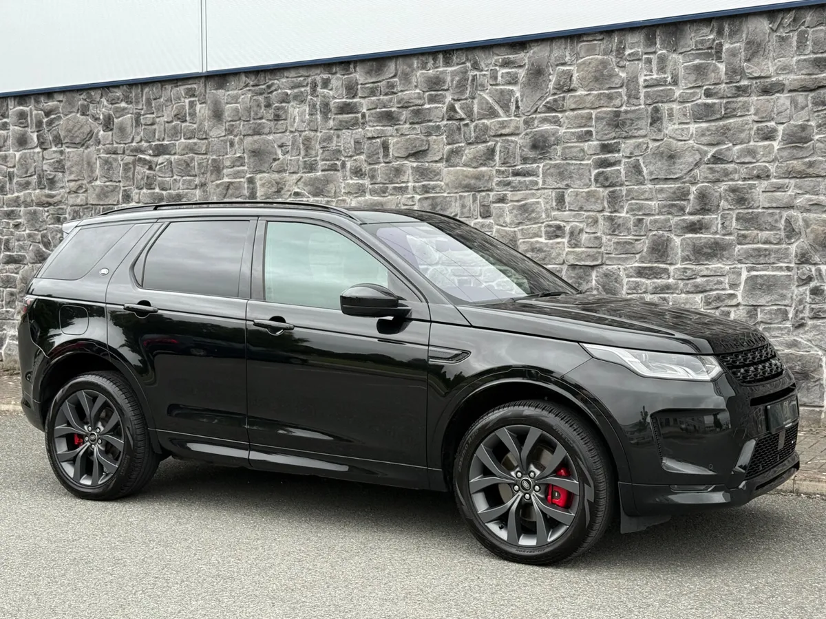 2022 Land Rover Discovery Sport R-Dynamic SE P300e - Image 4