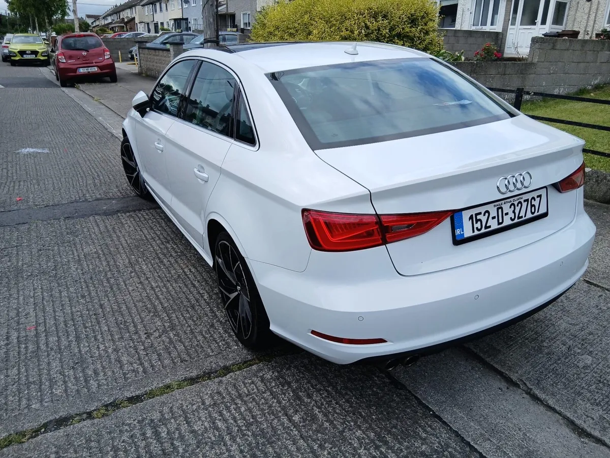 Audi A3 saloon Automatic - Image 4