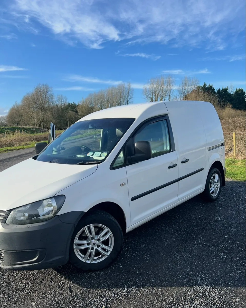 VW Caddy 2014 - Image 2