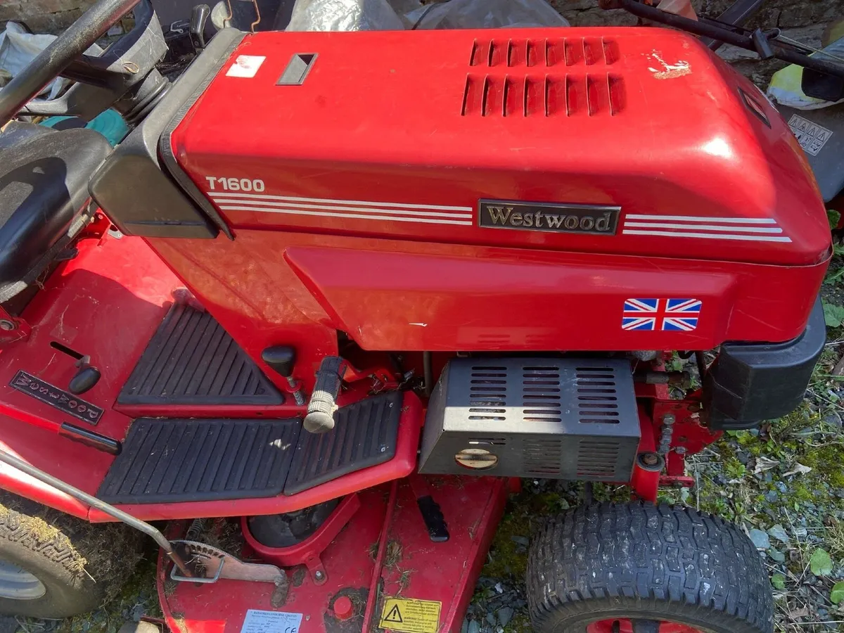 Tractor lawn mower - Image 2