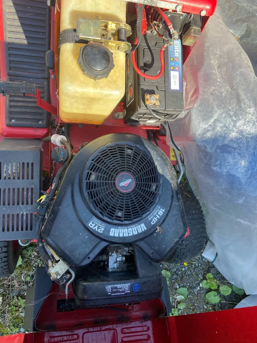 Tractor lawn mower - Image 4