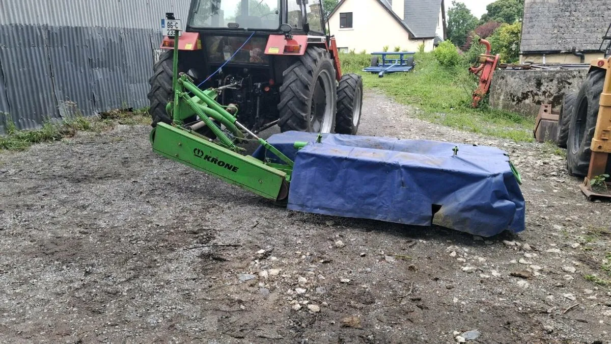 Krone 6 foot 6 disk mower - Image 1