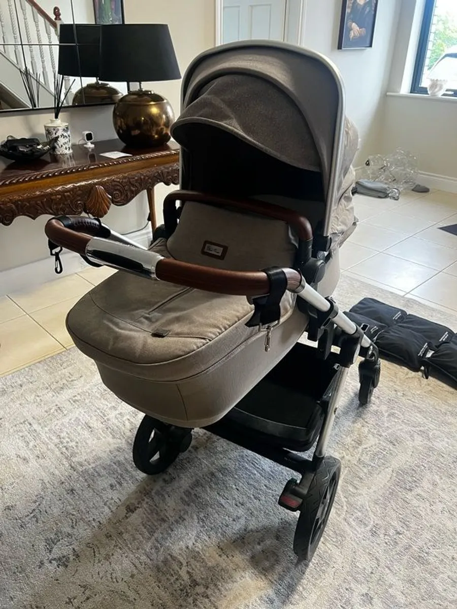 Silver Cross Wave Double Buggy Bundle - Image 2