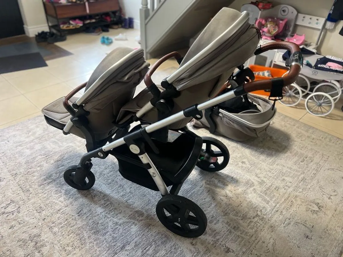 Silver Cross Wave Double Buggy Bundle - Image 4
