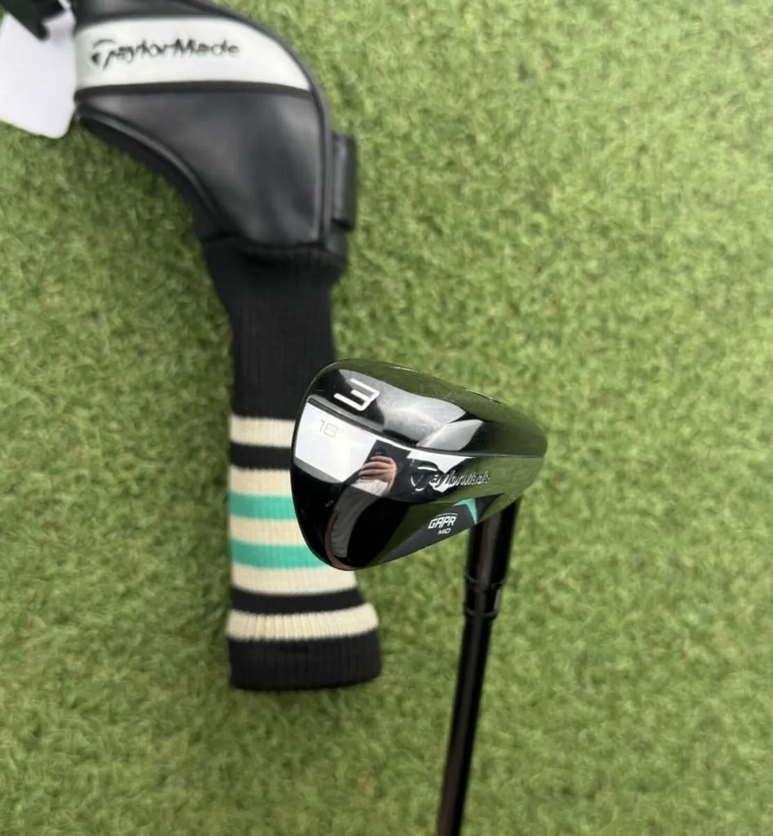 TAYLORMADE GAPR MID UTILITY #3 IRON 18° / STIFF - Image 4