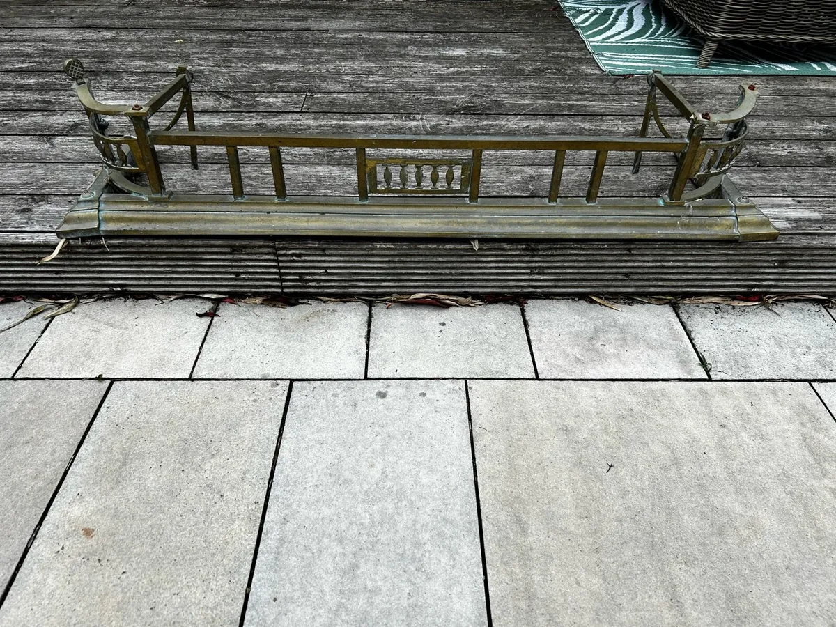 Brass fender - Image 1